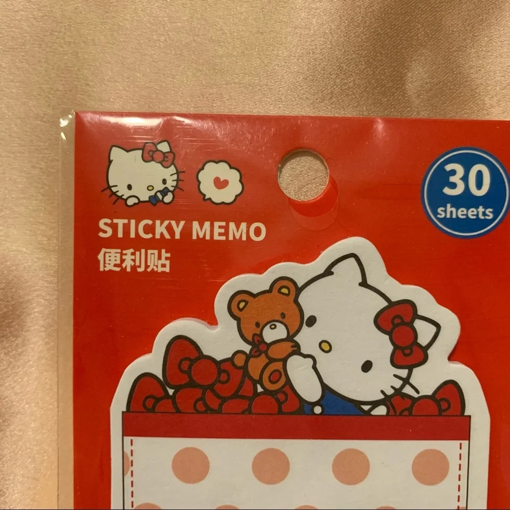 Hello Kitty Pocket Shaped Sticky Memo Notes